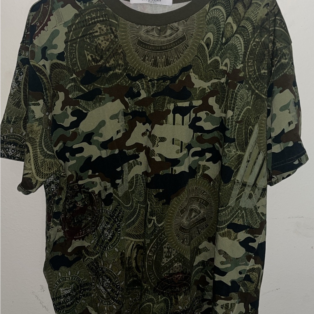 Men's Camouflage Graphic T-Shirt
